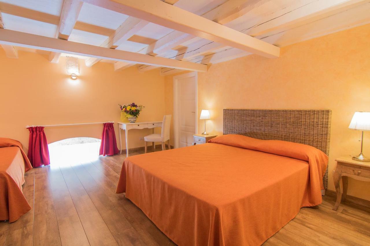 B&B Apollo Syracuse Bagian luar foto