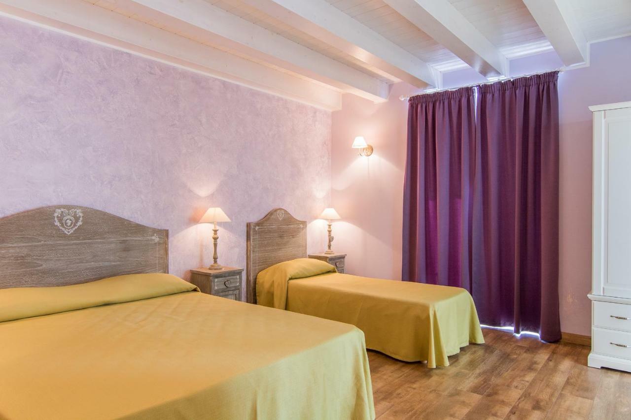 B&B Apollo Syracuse Bagian luar foto